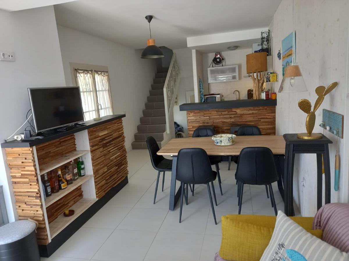 Monleon Villa A 10 Minutos De La Playa 2 Parking Gratuito โรเซส ภายนอก รูปภาพ